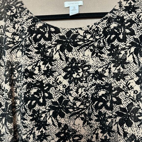 2/$30 Chicos Velvet Burnout Top Size XL Whimsigoth Floral Distressed Grunge - Picture 8 of 14